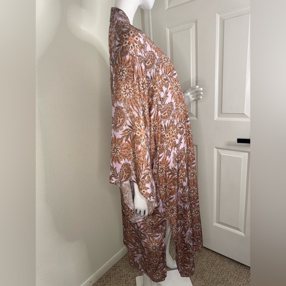 Rue de Seine Floral Kimono Robe One Size.  #226 - Picture 7 of 16